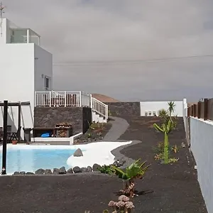 Villa Lanzarotearena, Tinajo
